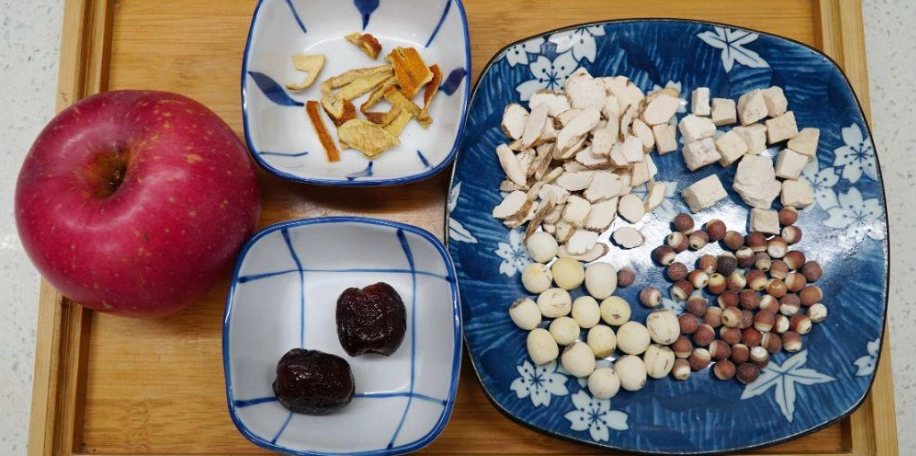 四神湯加什麼料 四神湯加什麼料