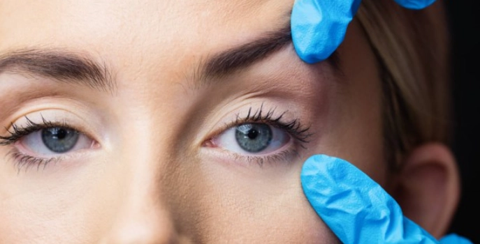 大小眼怎麼修？改善眼睛不對稱的完整實用指南