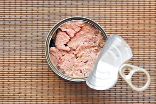 吞拿魚罐頭健康