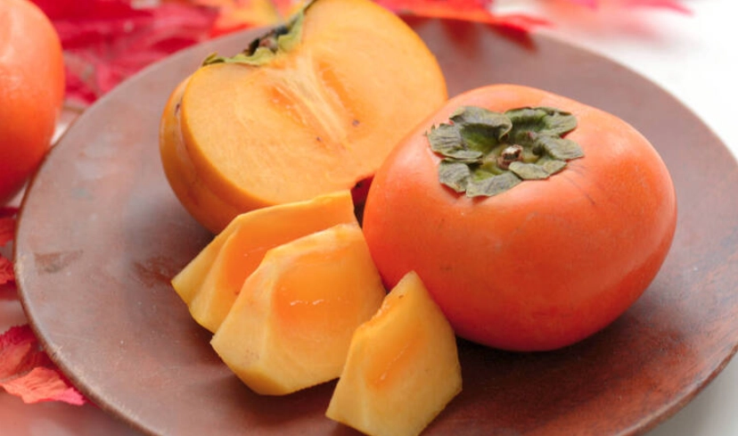 喝牛奶不能吃的水果