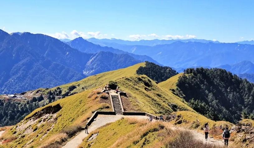 合歡山主峰 要爬多久