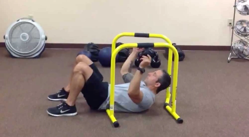 無器材背肌訓練 無器材背肌訓練