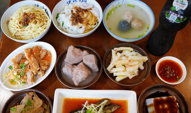 新竹關西美食地圖：在地人帶路，必吃客家菜與隱藏版小吃全攻略