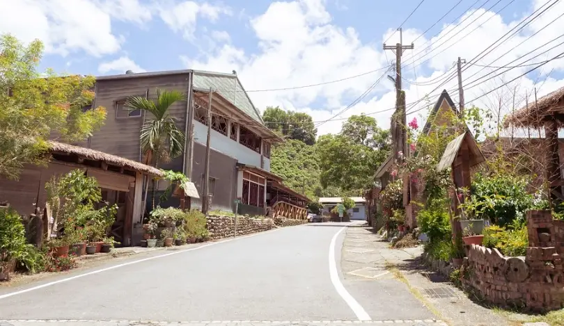 山林深度旅行 山林深度旅行