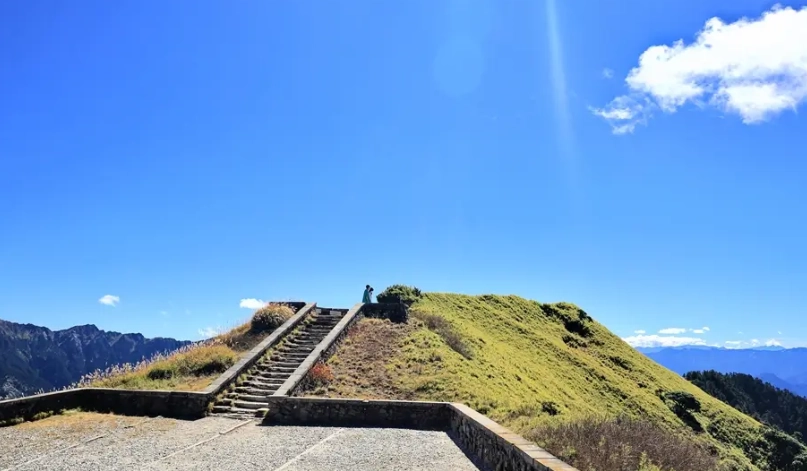 百岳一日遊