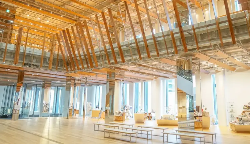 富山玻璃美術館 交通 富山玻璃美術館 交通