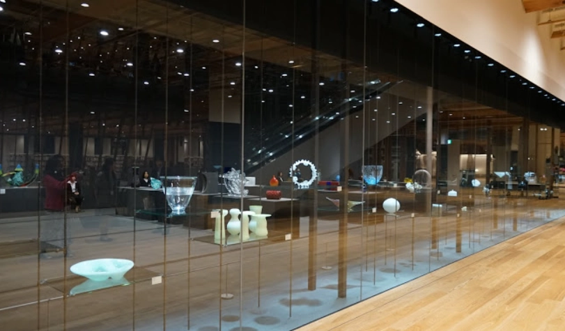 富山玻璃美術館 交通 富山玻璃美術館 交通