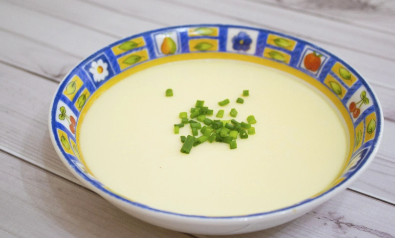 蒸蛋水太多怎麼補救？完美蒸蛋的黃金比例與3個關鍵技巧