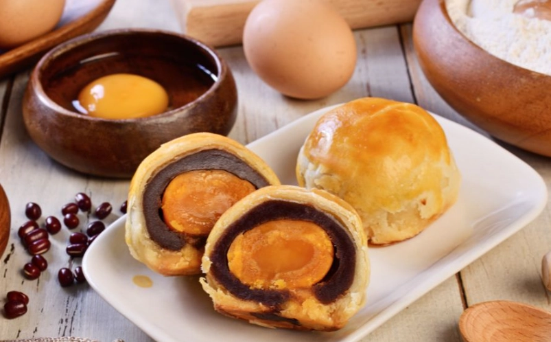 低糖蛋黃酥做法全攻略：酥皮、內餡到烘烤的專家秘訣