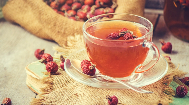 中醫消脂茶全攻略：親測配方、功效與避坑指南