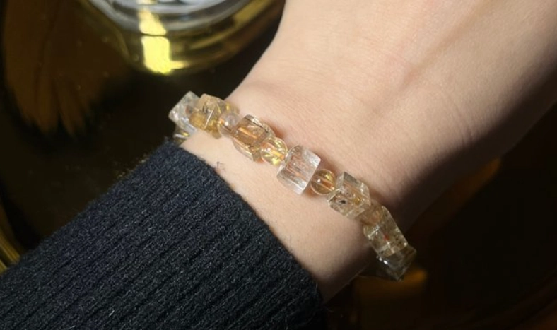 金鈦晶佩戴方法