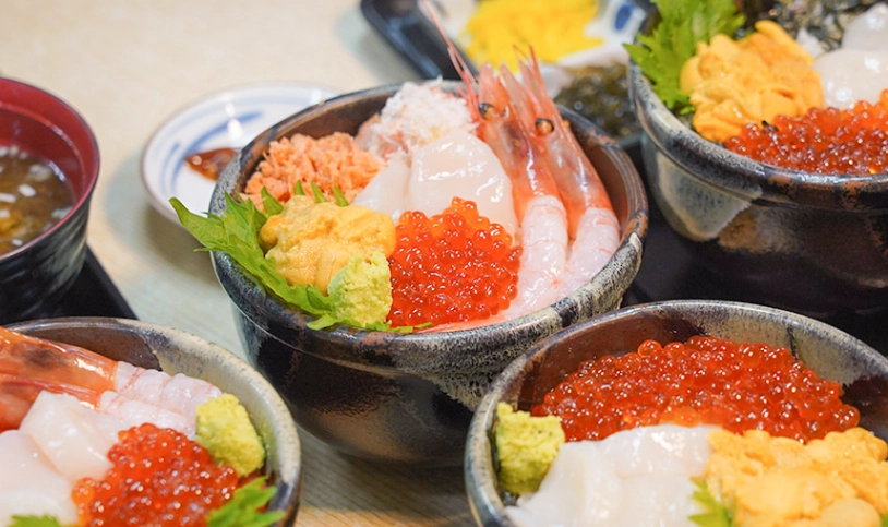 函館朝市必吃清單：在地人帶路，海鮮控絕不錯過的終極攻略