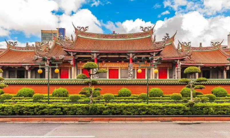 台北過年好去處推薦：精選景點、年貨採買與走春行程全攻略