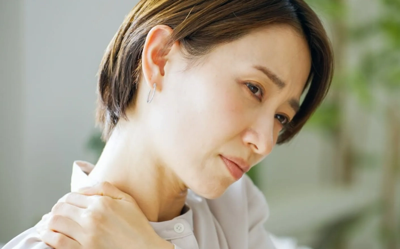 脖子痛原因 脖子痛原因