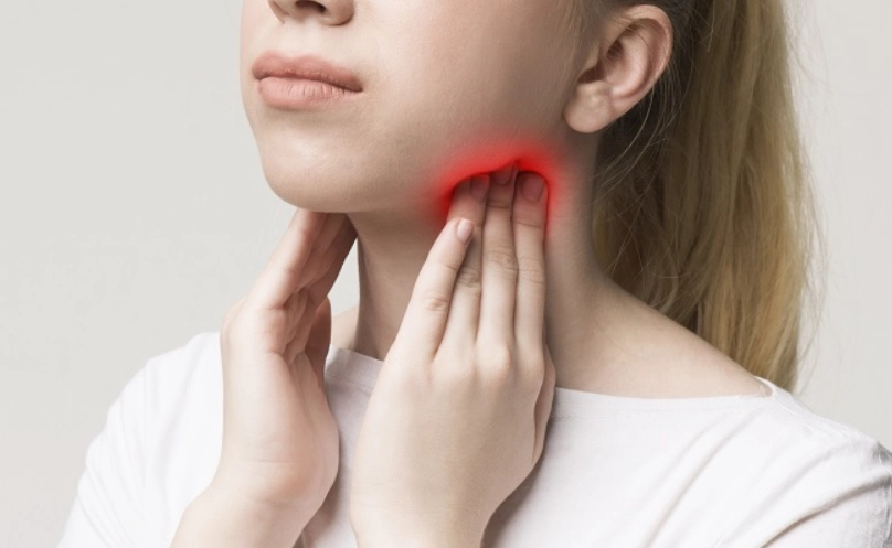 頸部側邊疼痛 頸部側邊疼痛