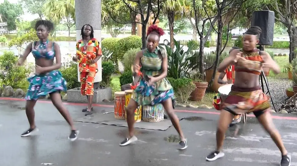 台灣原住民舞蹈