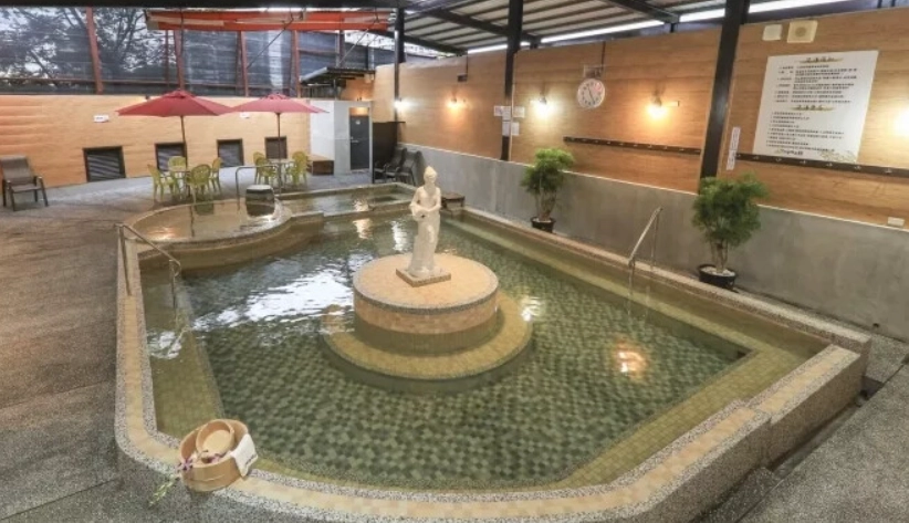 礁溪溫泉大眾池