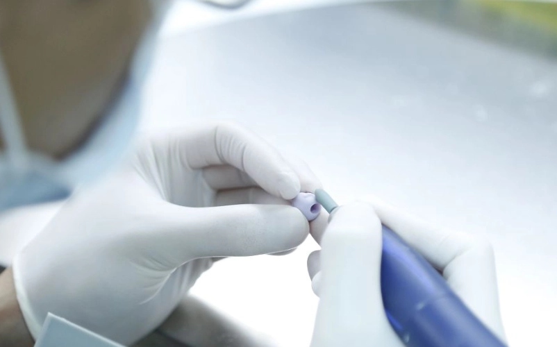 固定假牙牙齦萎縮補救 固定假牙牙齦萎縮補救