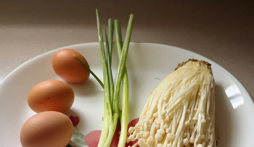 金針菇炒蛋 做法 金針菇炒蛋 做法