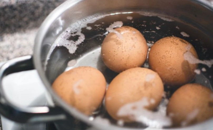 溏心蛋做法