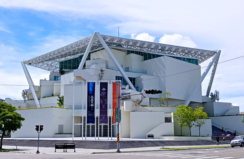 台南室內景點晚上