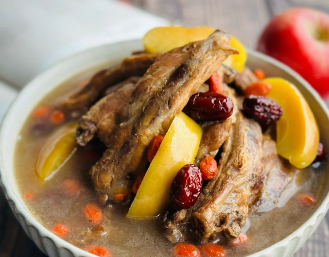 蘋果排骨湯做法