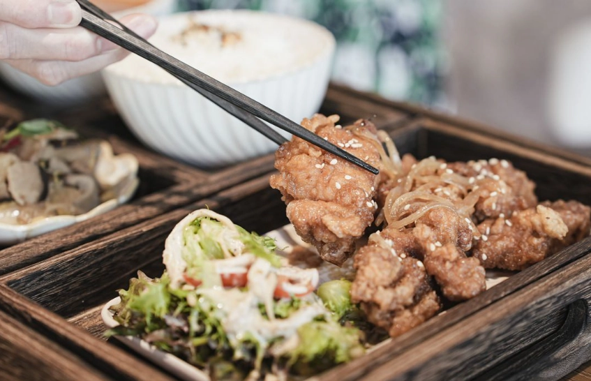 醬燒梅子雞 食譜