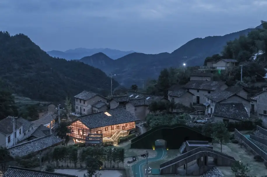 拉拉山住宿