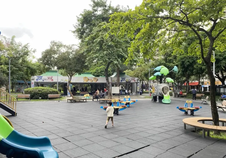 台北雨天備案