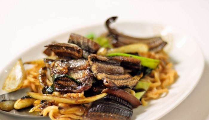 鱔魚怎麼炒才會脆