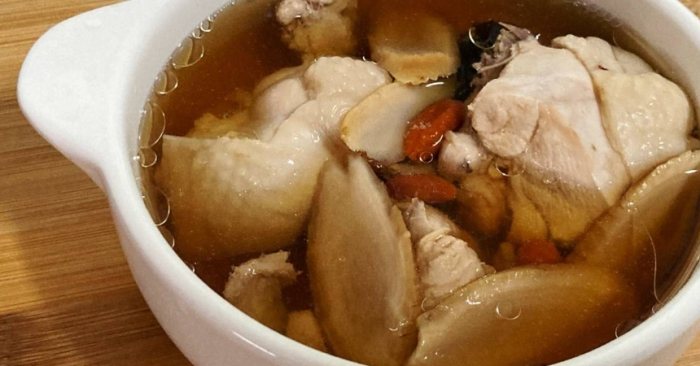 新鮮人蔘雞湯做法