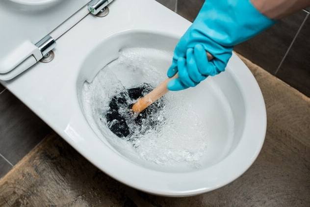 馬桶堵塞解決方法