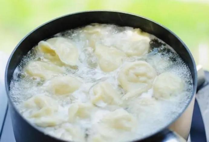 煮饺子加冷水