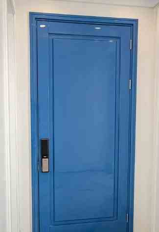 公寓大門油漆DIY