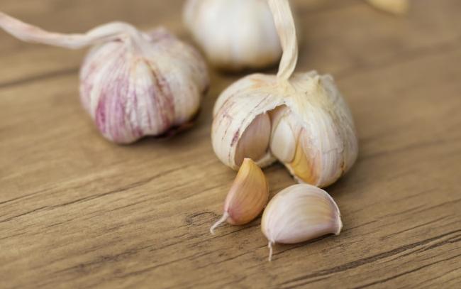 蒜頭外皮發霉處理