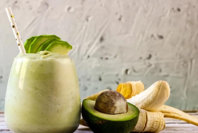 牛油果香蕉一起吃