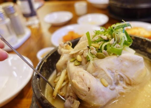 首爾蔘雞湯功效