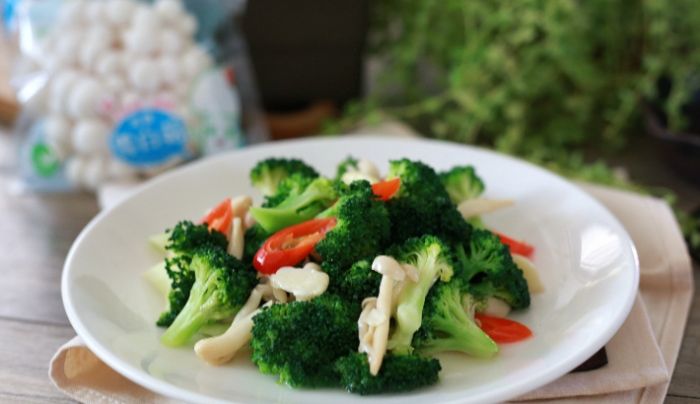 花椰菜炒菇食譜 花椰菜炒菇食譜