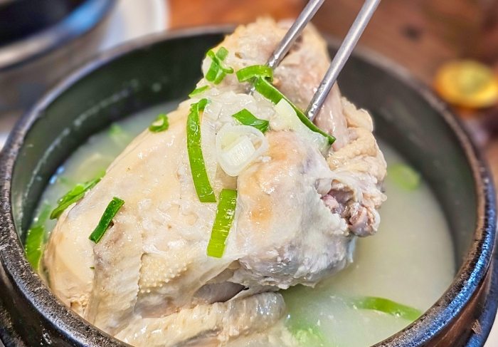 台北明洞人蔘雞湯