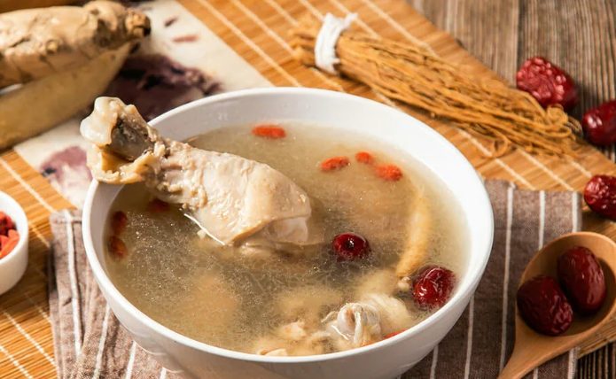 高麗蔘雞湯做法