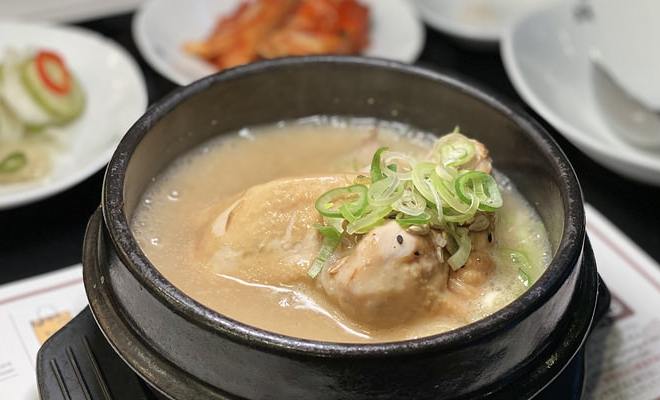 台北明洞人蔘雞湯