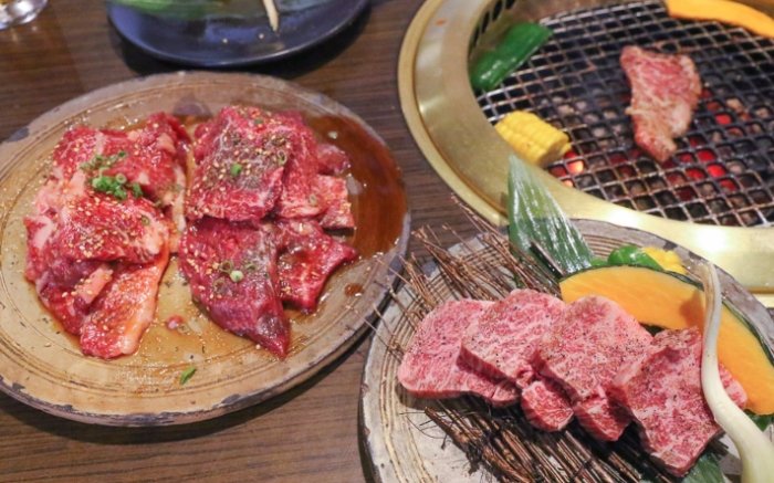 那霸美食吃到飽