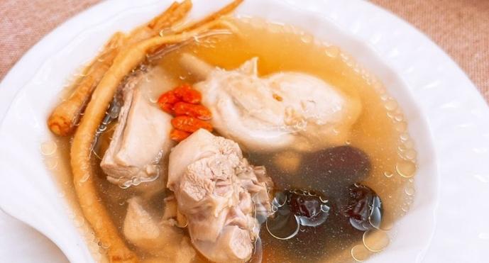 百年土種蔘雞湯 做法