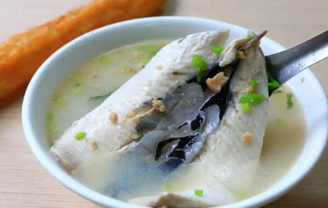 史前博物館附近餐廳