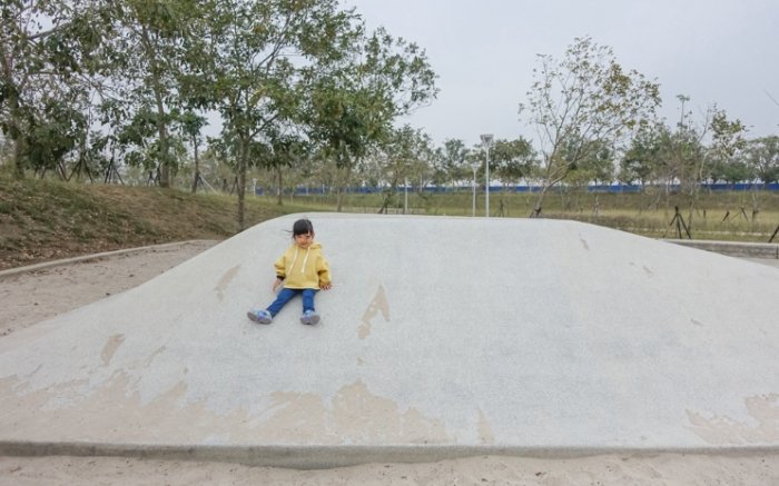 兒童遊樂場設施