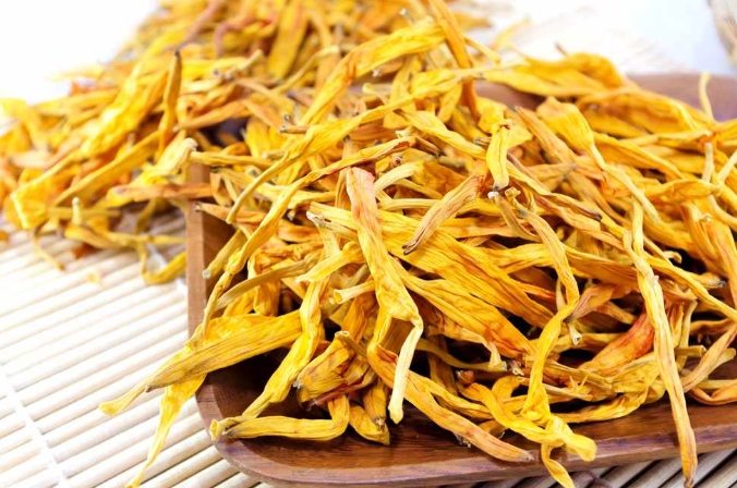 金針花中毒症狀 金針花中毒症狀