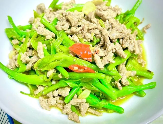 金針肉絲食譜 金針肉絲食譜