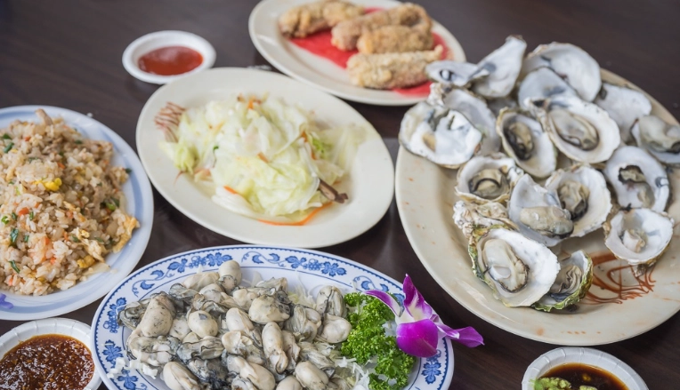 東石烤蚵吃到飽有冷氣