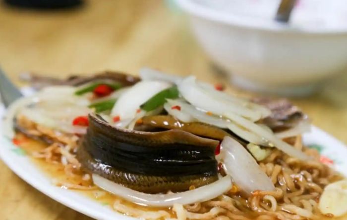 鱔魚意麵羹做法