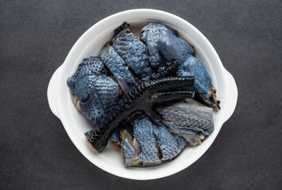 烏骨雞功效 烏骨雞功效